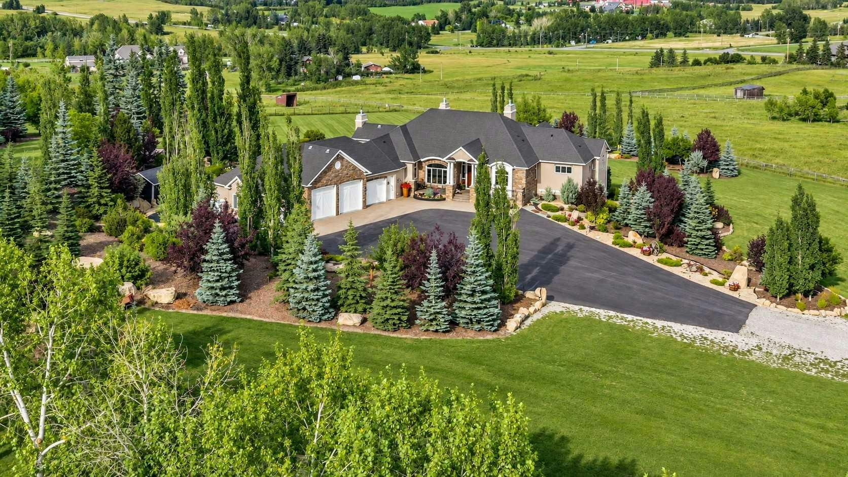 16198 262 Avenue E, Foothills County, AB, T1S 4G7