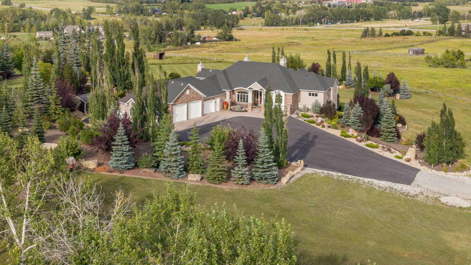 16198 262 Avenue E, Foothills County, AB, T1S 4G7