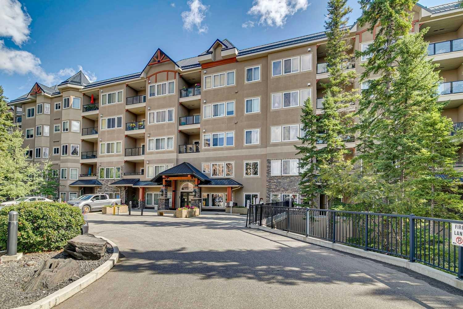 518-20 Discovery Ridge Close SW, Calgary, AB, T3H 5X4