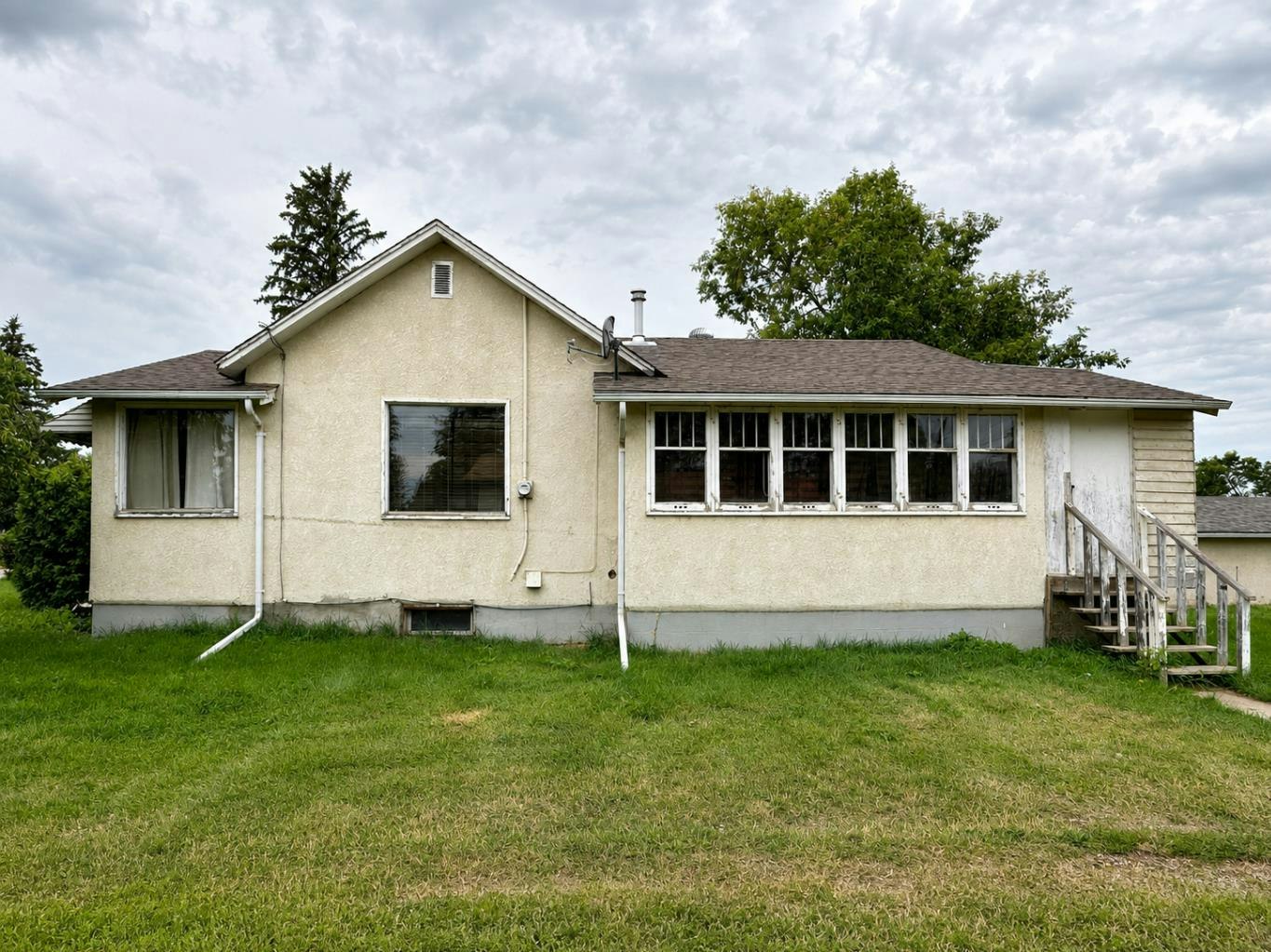 5302 51 Avenue, Town Of Vermilion, AB, T9X 1V1