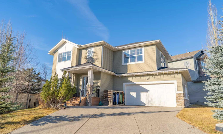 142 West Pointe Circle