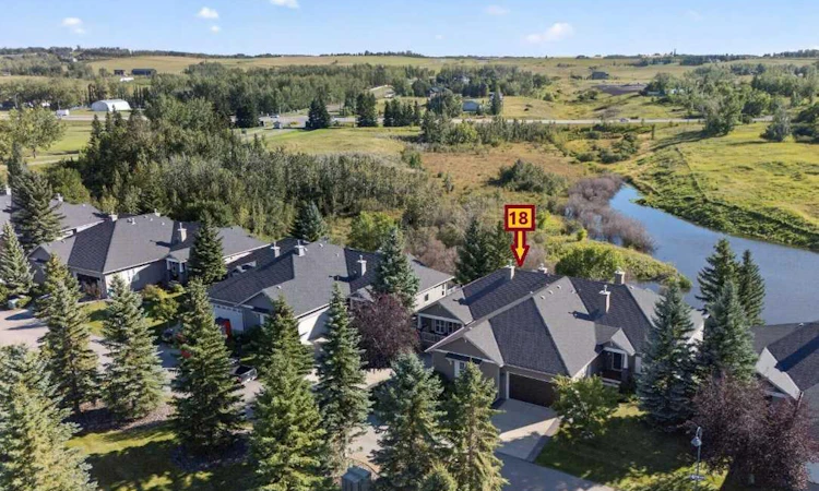 18 Ravine Drive