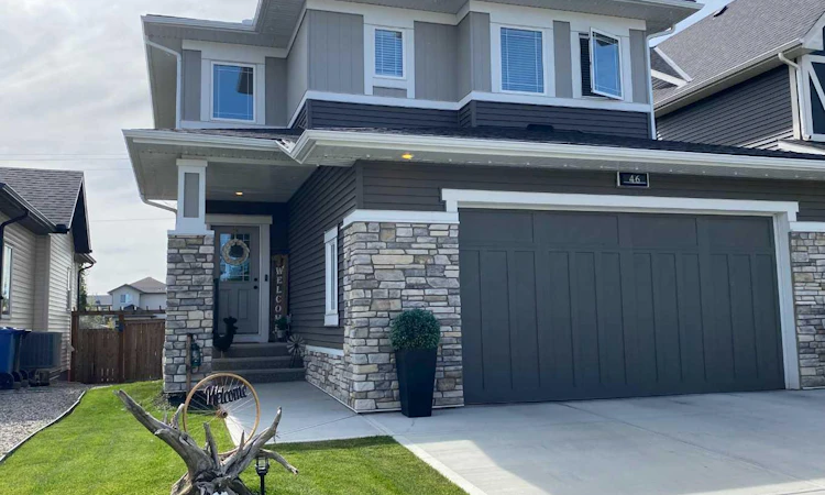 N/A-46 Amery Crescent
