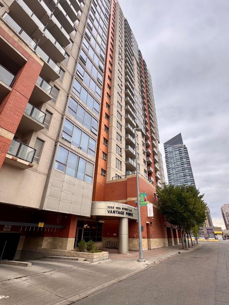 1207-1053 10 Street SW, Calgary, AB, T2R 1S6
