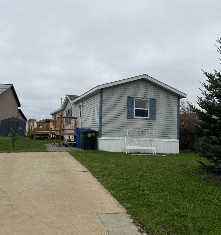 21 Driftwood Drive, High Level, AB, T0H 1Z0