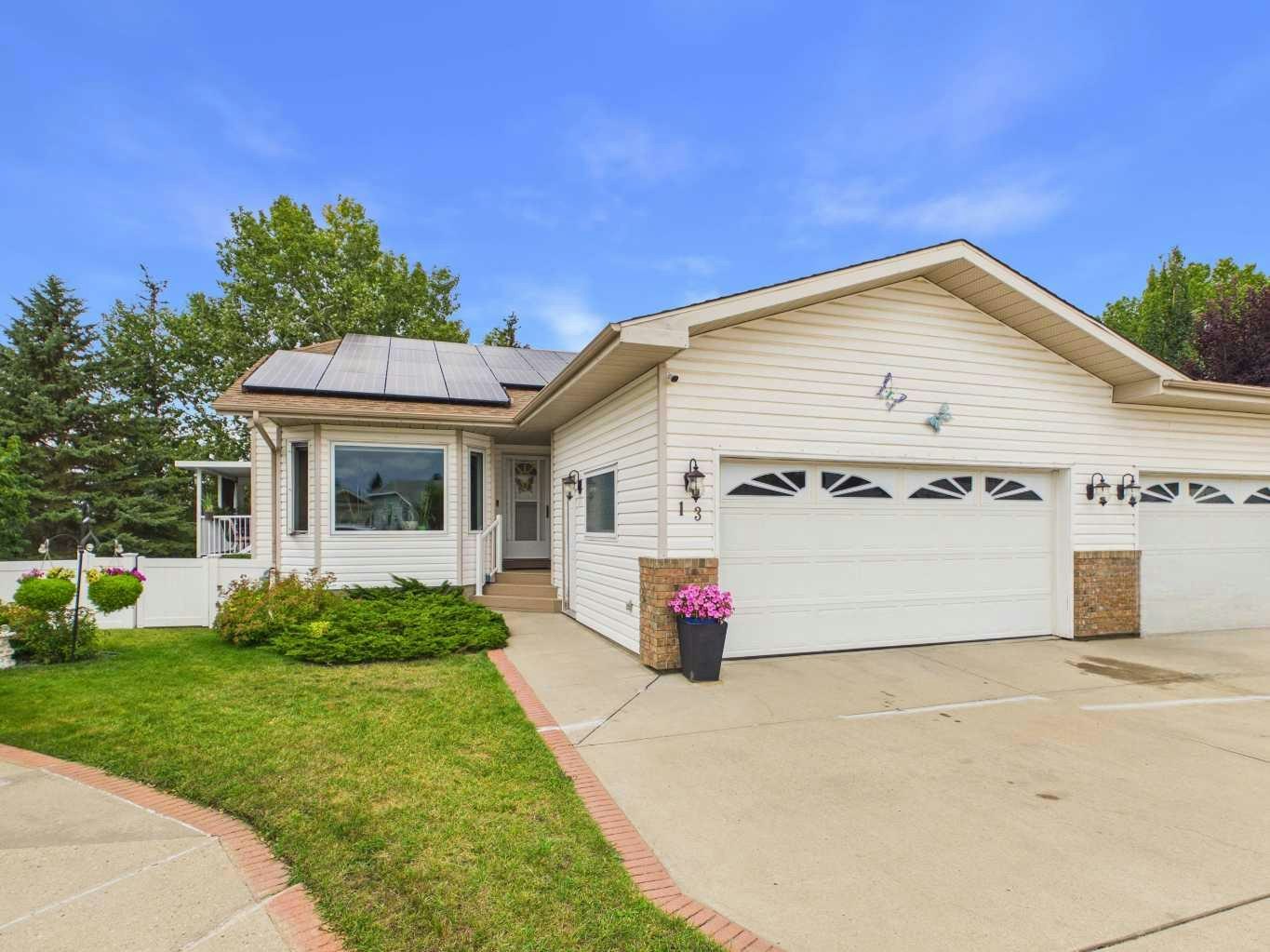 13 Dunn Close, Red Deer, AB, T4R 2M6