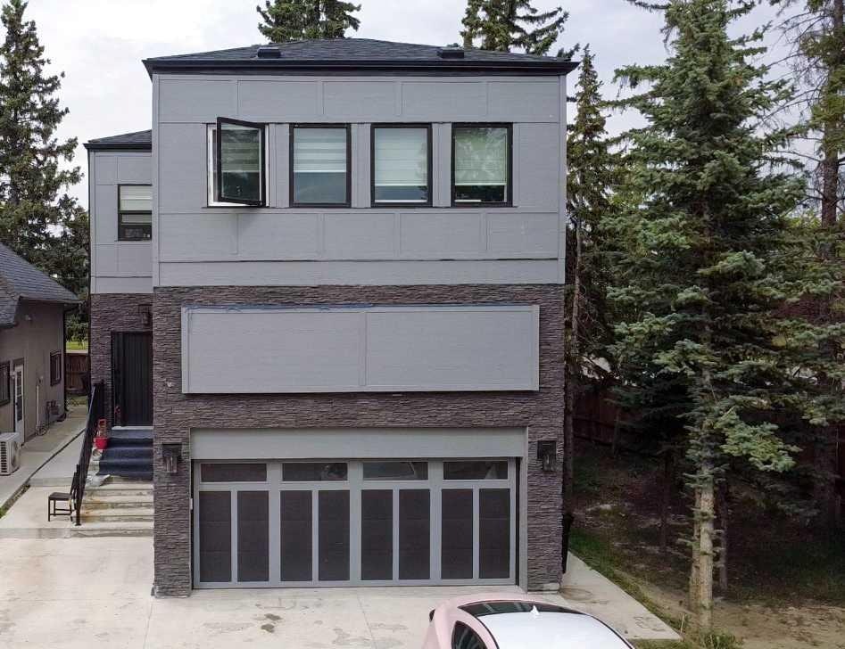 6 Strathridge Lane SW, Calgary, AB, T3H 0A1