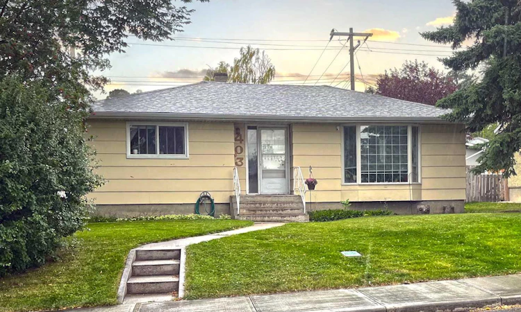 403 Hendon Drive NW