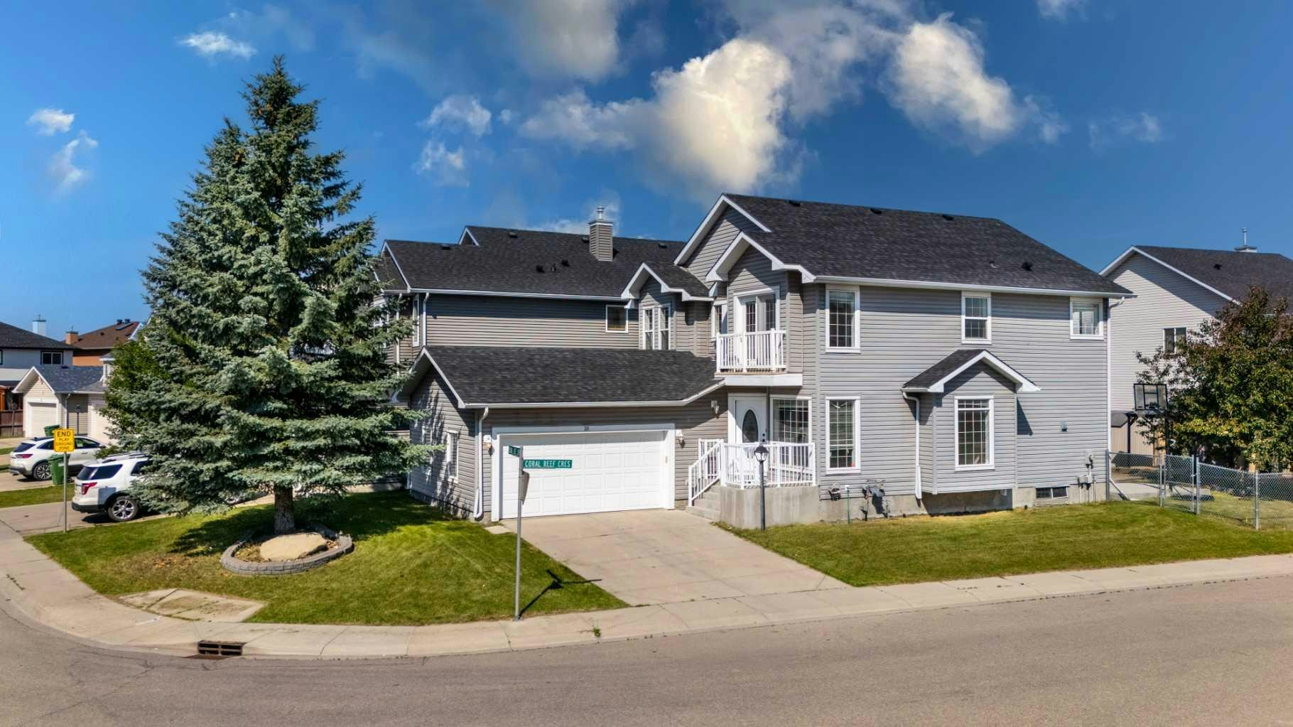28 Coral Reef Link NE, Calgary, AB, T3J 3Y5