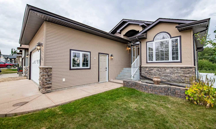 62 Fieldstone Way