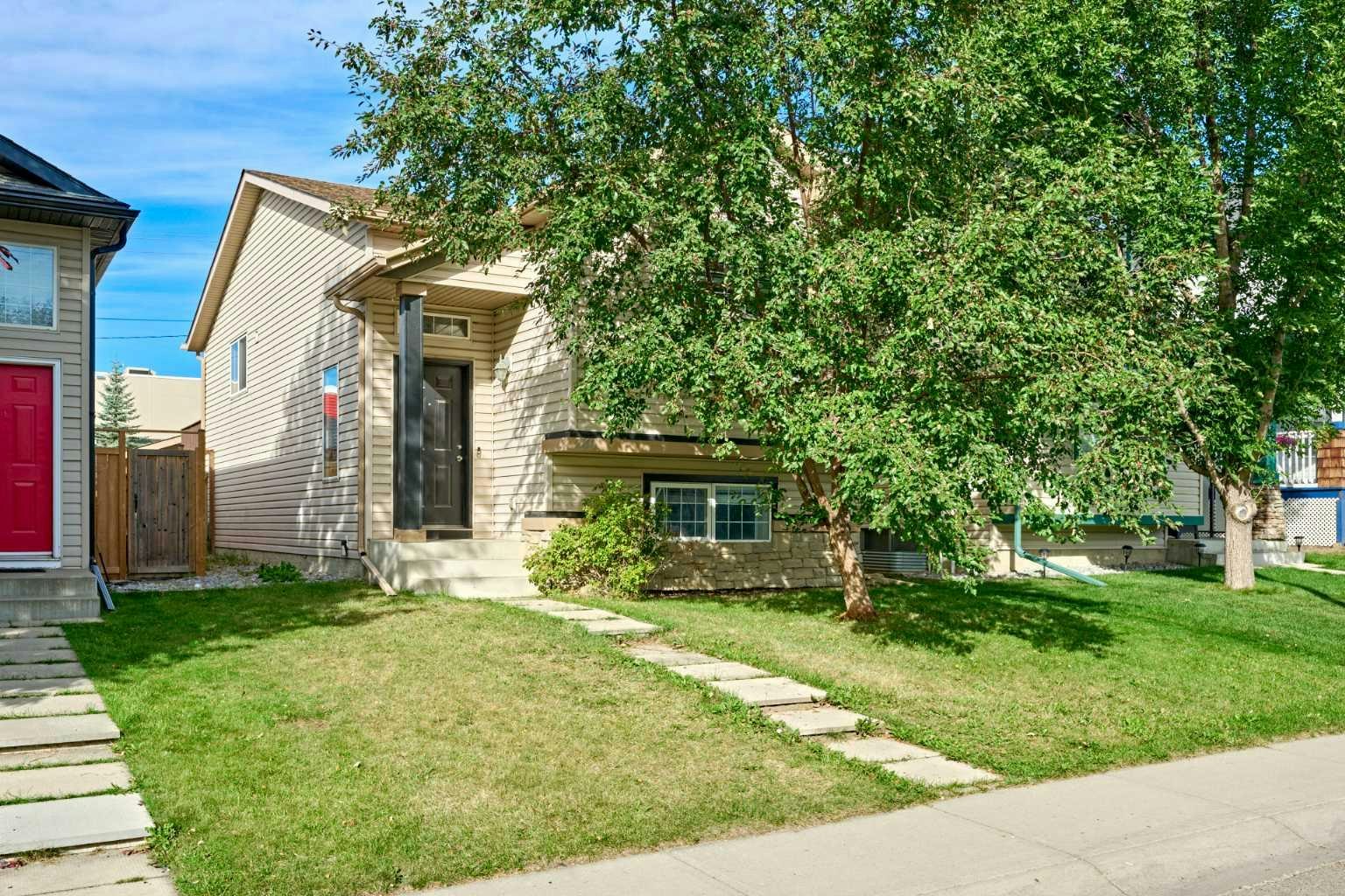 240 Covehaven Road NE, Calgary, AB, T3K 5W8