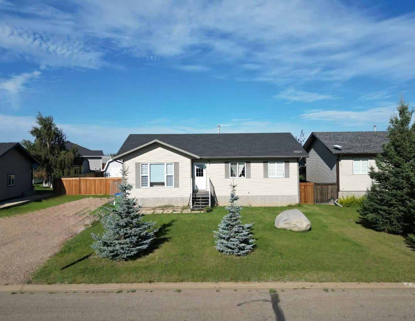 11006 105 Ave, Fort Vermilion, AB, T0H 2H0