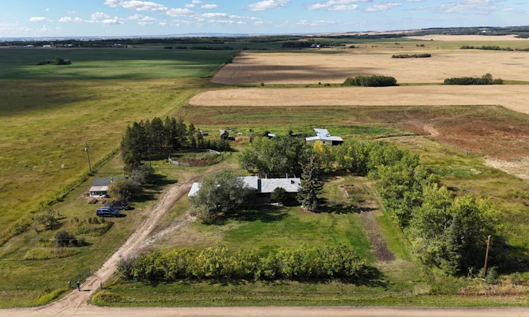 725002 Range Road 52