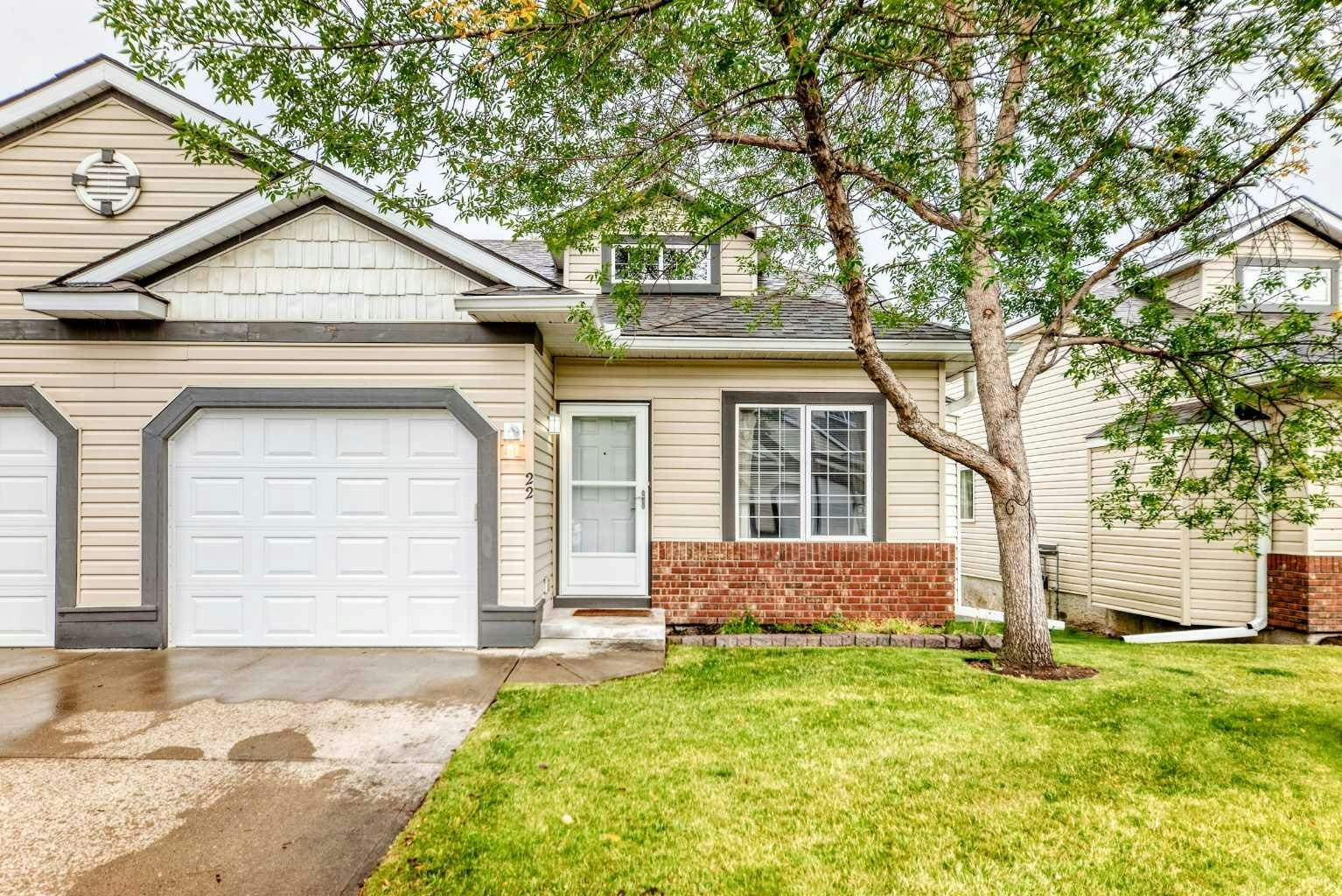 22 Somervale Point SW, Calgary, AB, T2Y 3K4