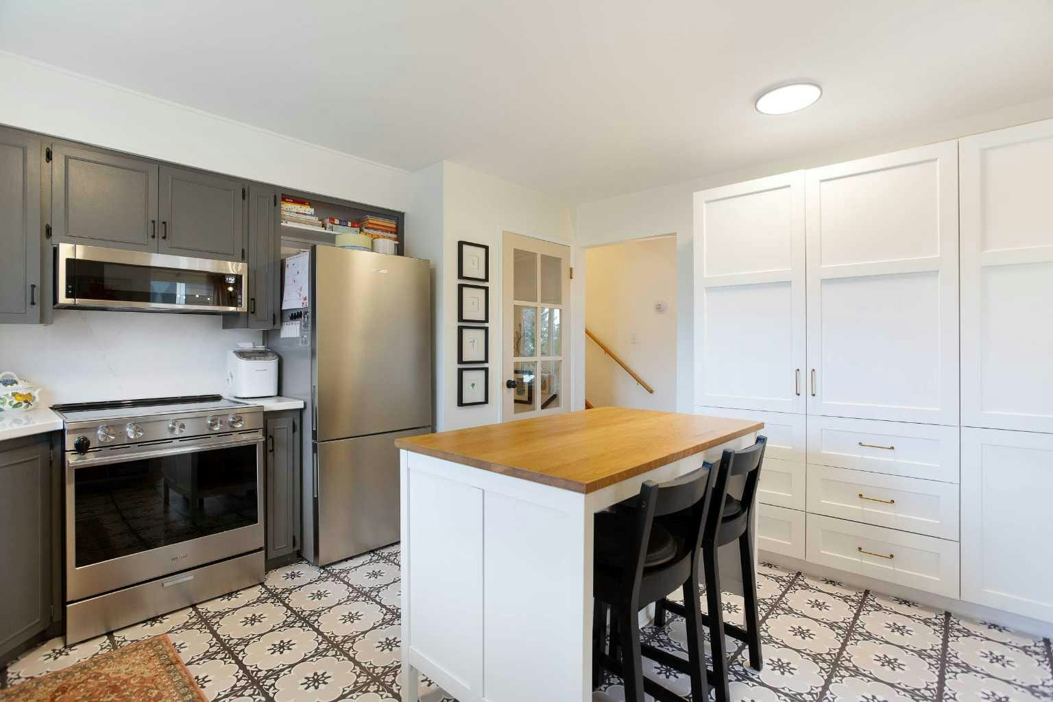 412 78 Avenue NE, Calgary, AB, T2K 0R8 - 11