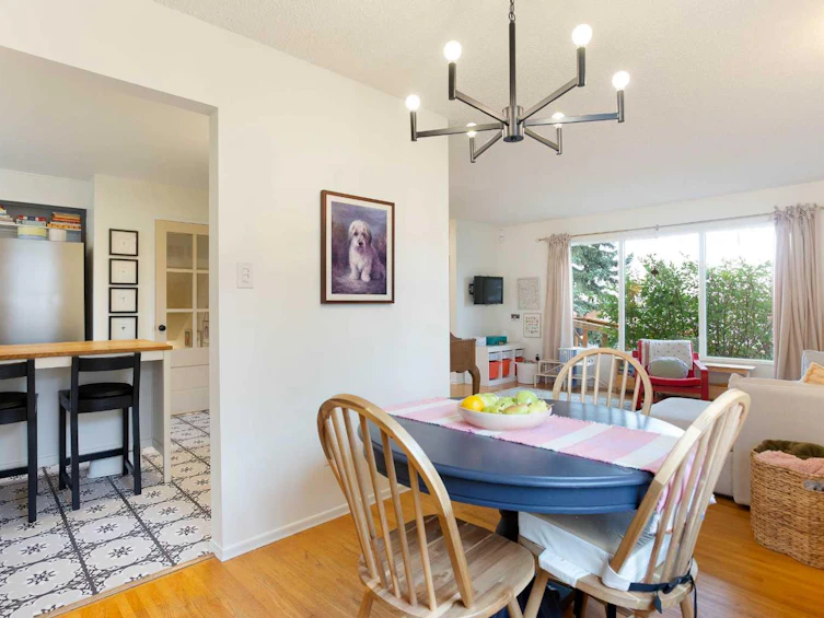 412 78 Avenue NE, Calgary, AB, T2K 0R8 - 8