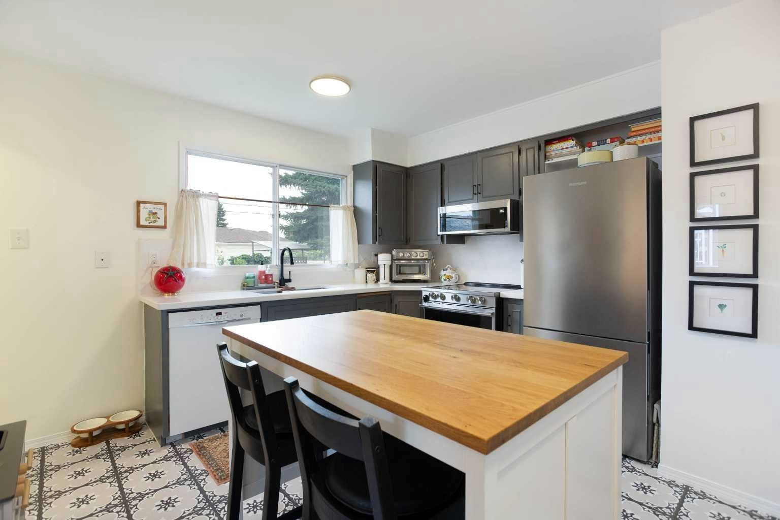 412 78 Avenue NE, Calgary, AB, T2K 0R8 - 10