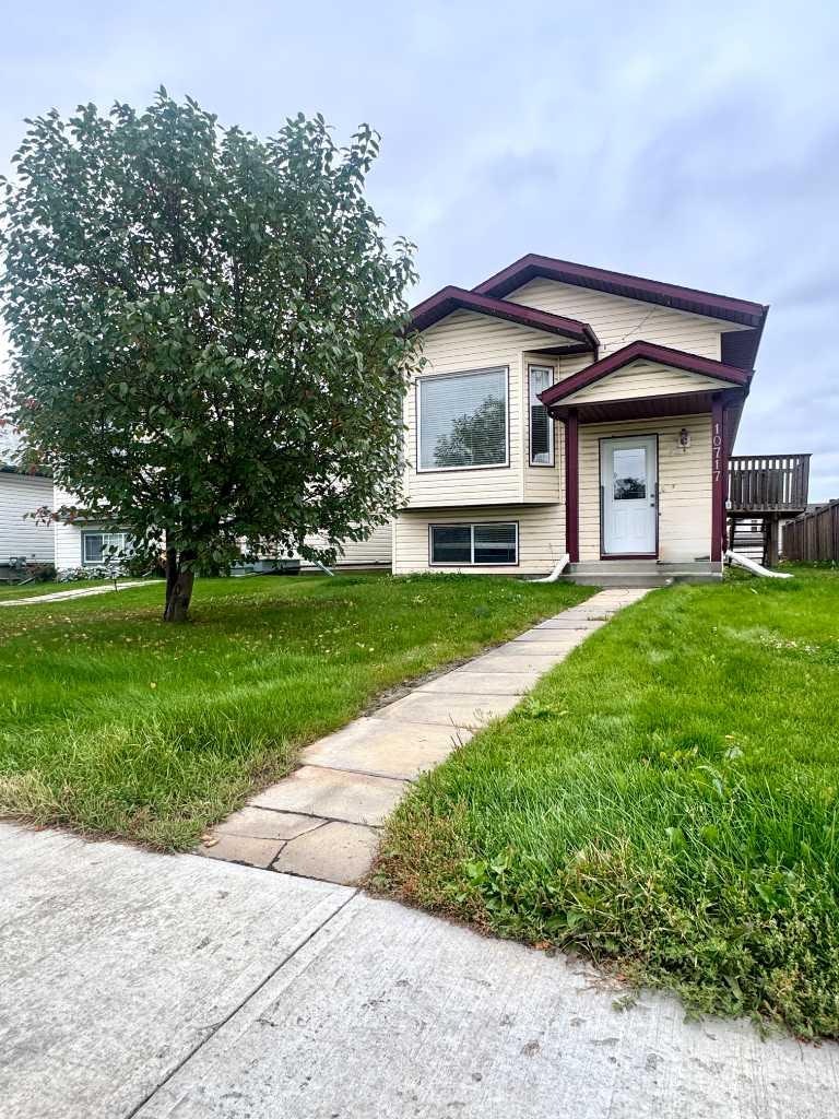 10717 74 Avenue, Grande Prairie, AB, T8W 2T2