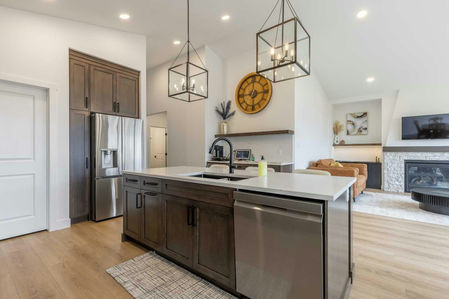 541 Riverhills Way W, Lethbridge, AB, T1K 8H8 - 8