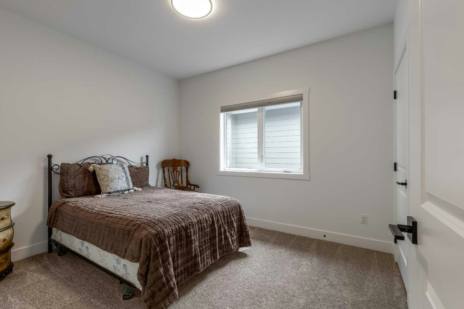 541 Riverhills Way W, Lethbridge, AB, T1K 8H8 - 17