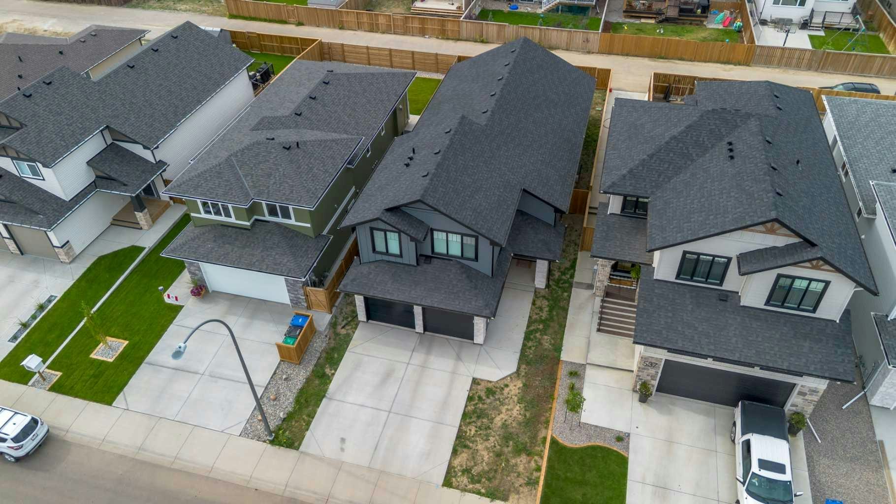 541 Riverhills Way W, Lethbridge, AB, T1K 8H8 - 35