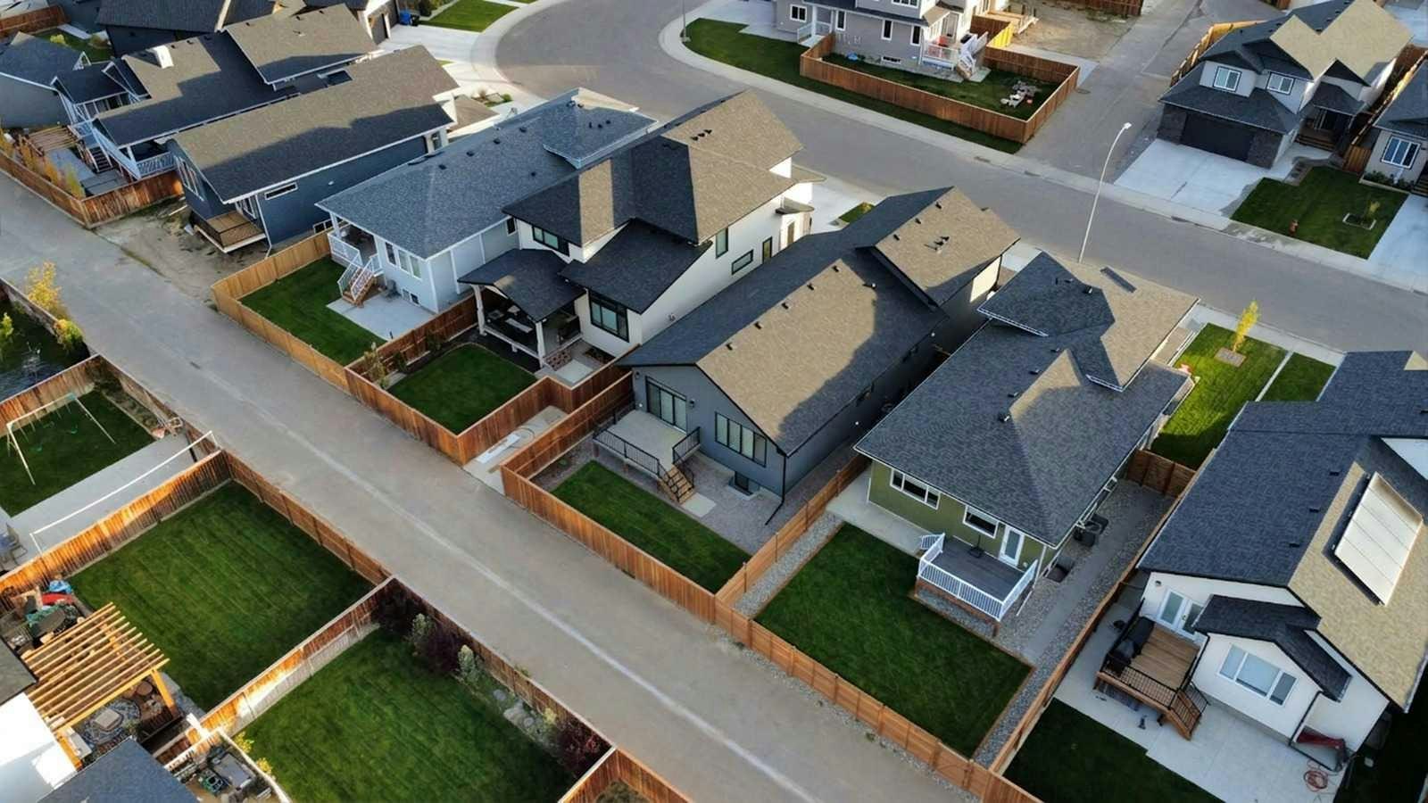 541 Riverhills Way W, Lethbridge, AB, T1K 8H8 - 38