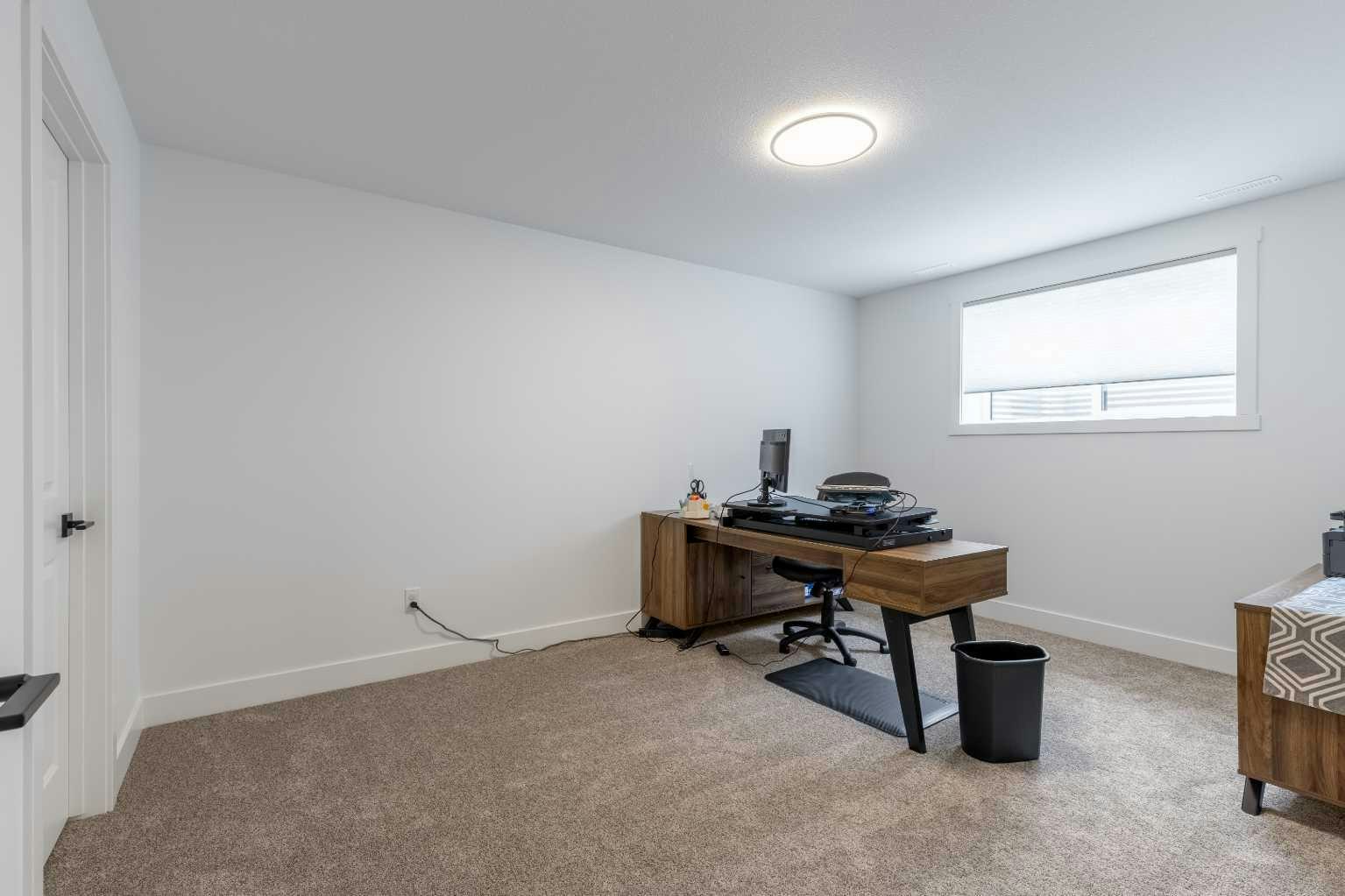 541 Riverhills Way W, Lethbridge, AB, T1K 8H8 - 28