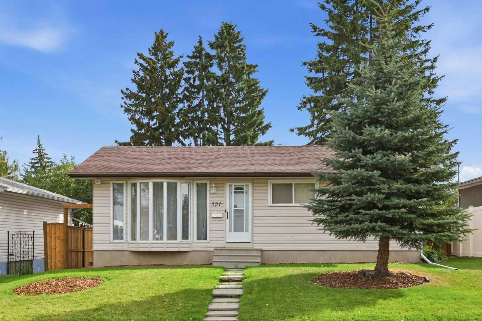 327 94 Avenue SE, Calgary, AB, T2J 0E7