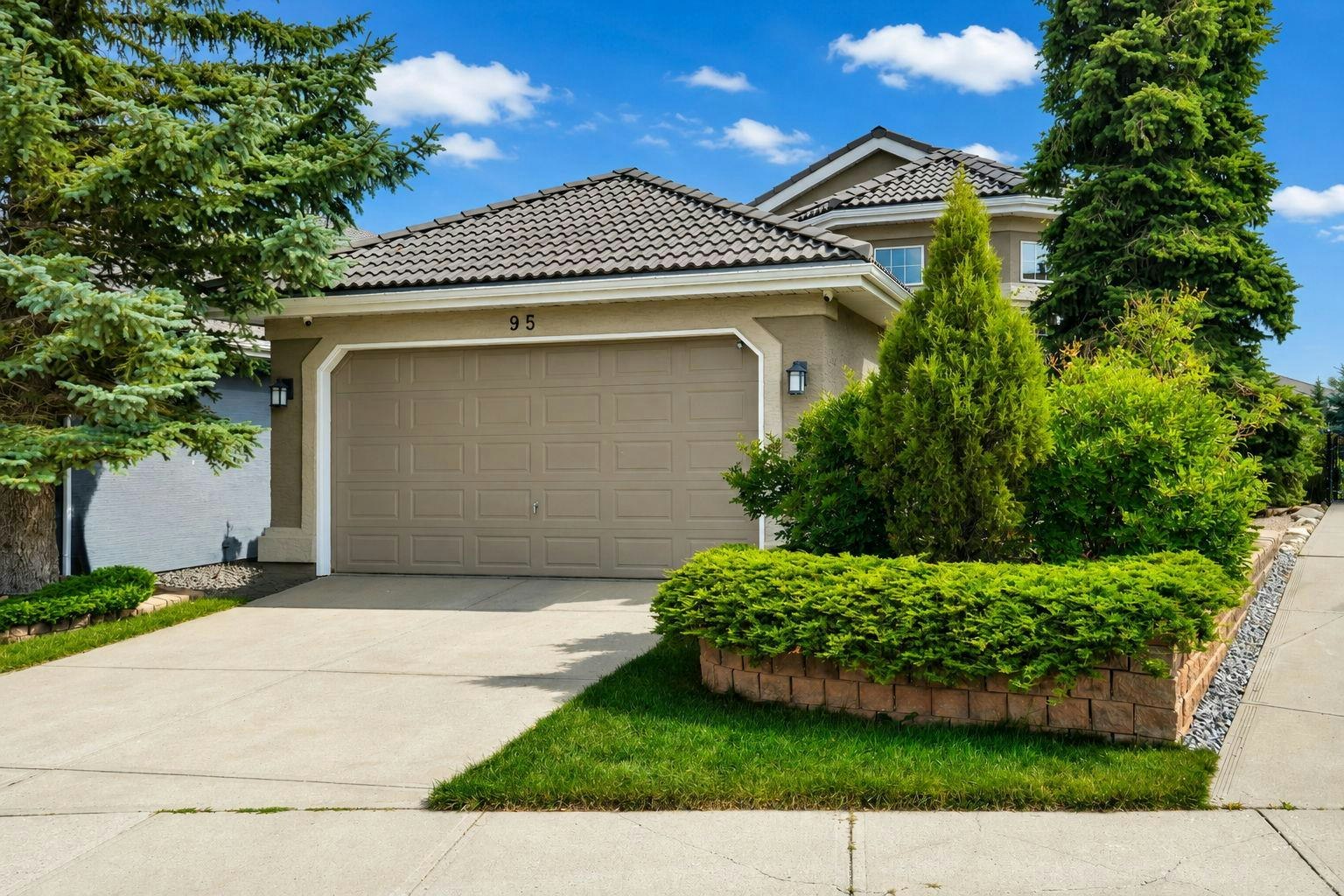 95 Citadel Grove NW, Calgary, AB, T3G 4G7