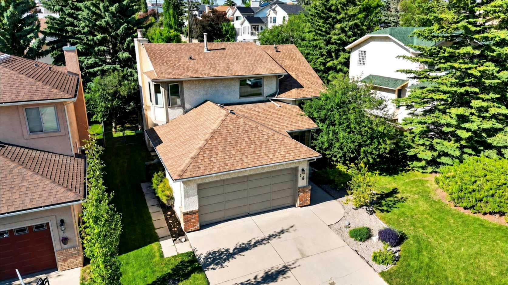 14 Hawkdale Gate NW, Calgary, AB, T3G 2W6