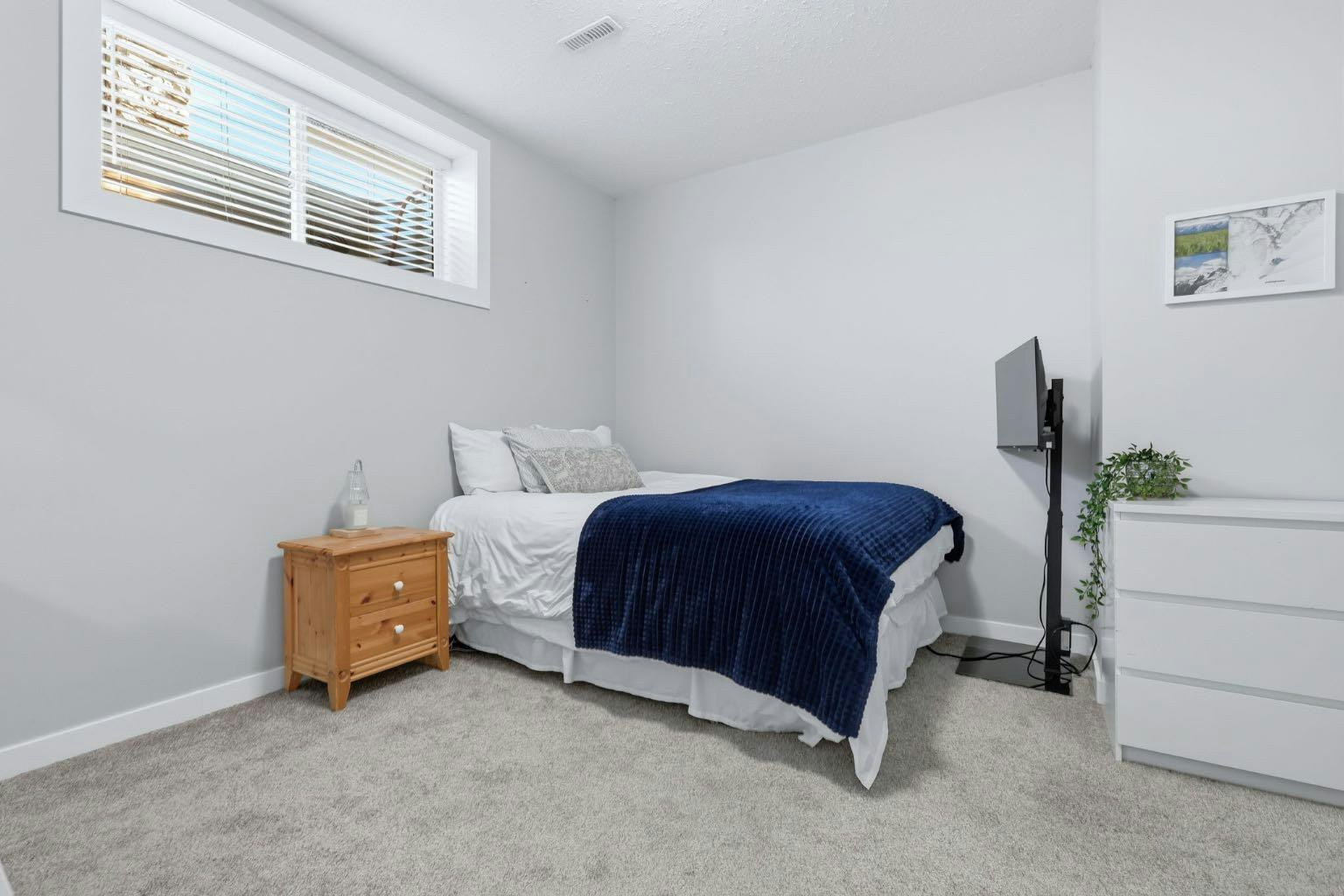 36 Crystal Green Drive, Okotoks, AB, T1S 2N7 - 43