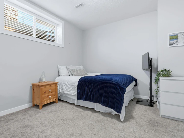36 Crystal Green Drive, Okotoks, AB, T1S 2N7 - 43