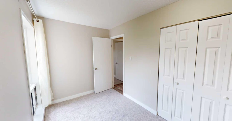 302-10201 108 Avenue, Grande Prairie, AB, T8V 1P4 - 10