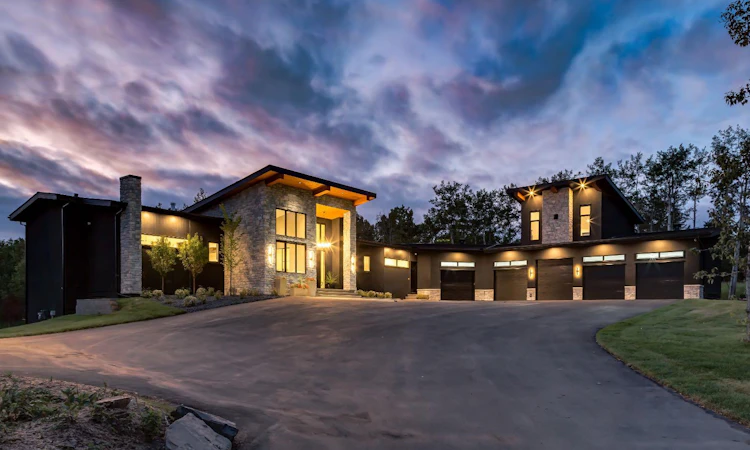 28 Bearspaw Green