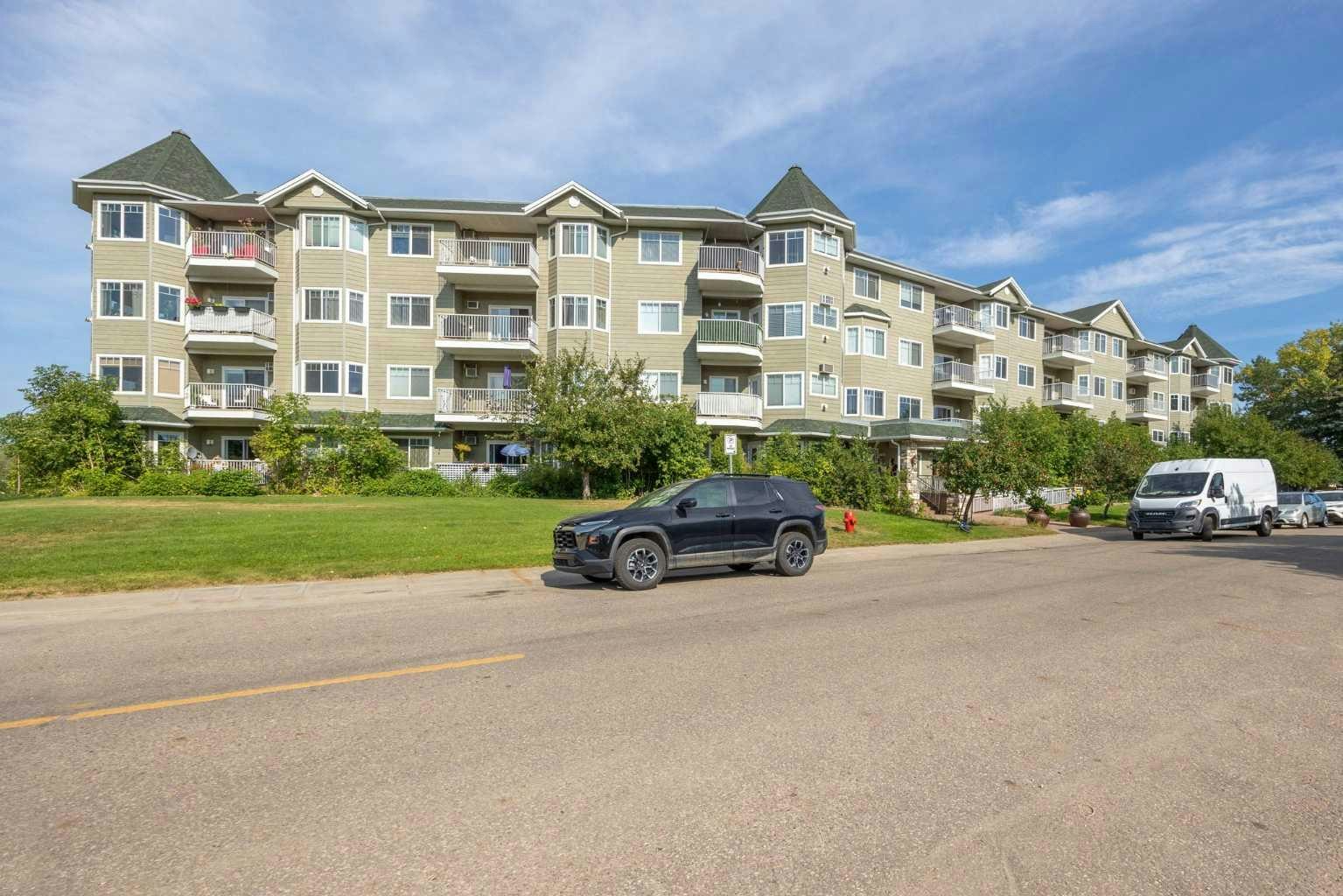 312-9918 Gordon Avenue, Fort Mcmurray, AB, T9H 2E2