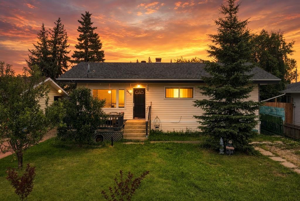 4625 47 Street, Sylvan Lake, AB, T4S 1L3