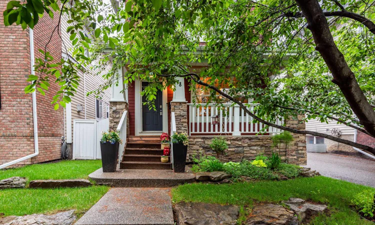 78 Ypres Green SW
