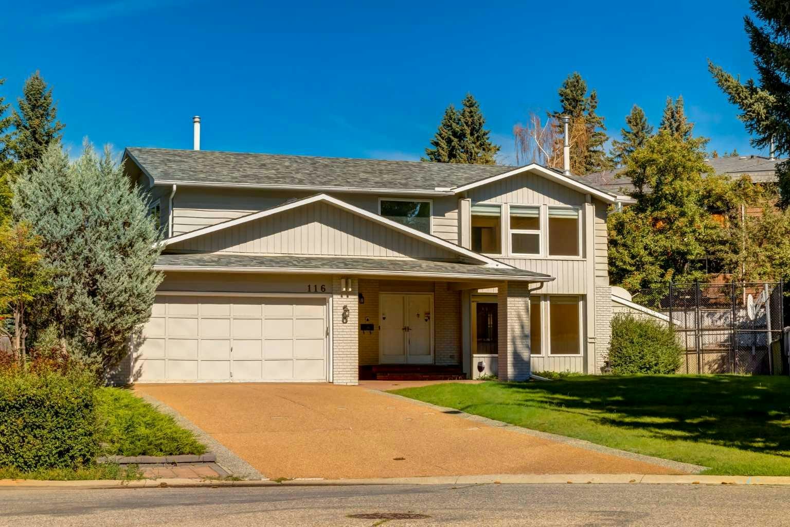 116 Pump Hill Bay SW, Calgary, AB, T2V 4L6