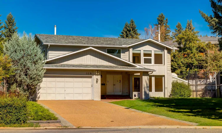 116 Pump Hill Bay SW