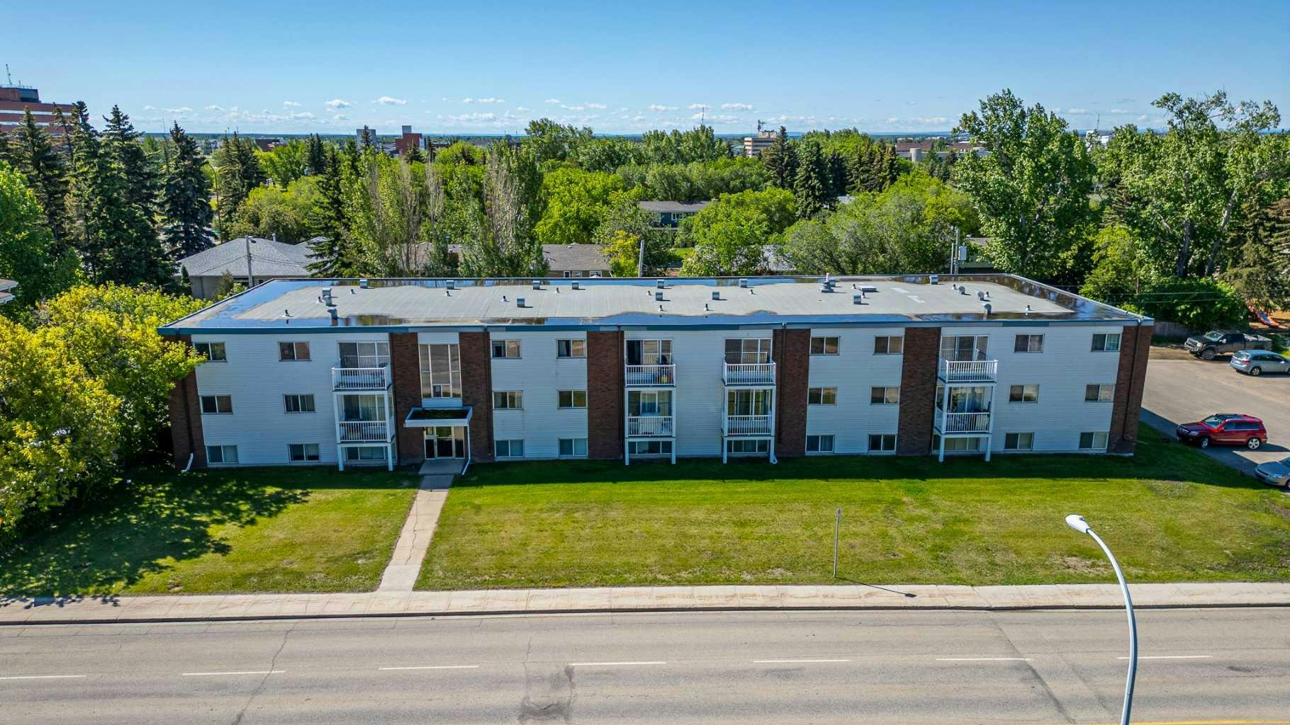 103-9807 108 Avenue, Grande Prairie, AB, T8V 1N5