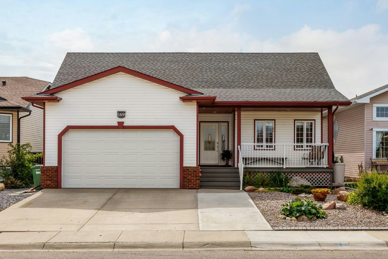 169 Parklane Drive, Strathmore, AB, T1P 1V8