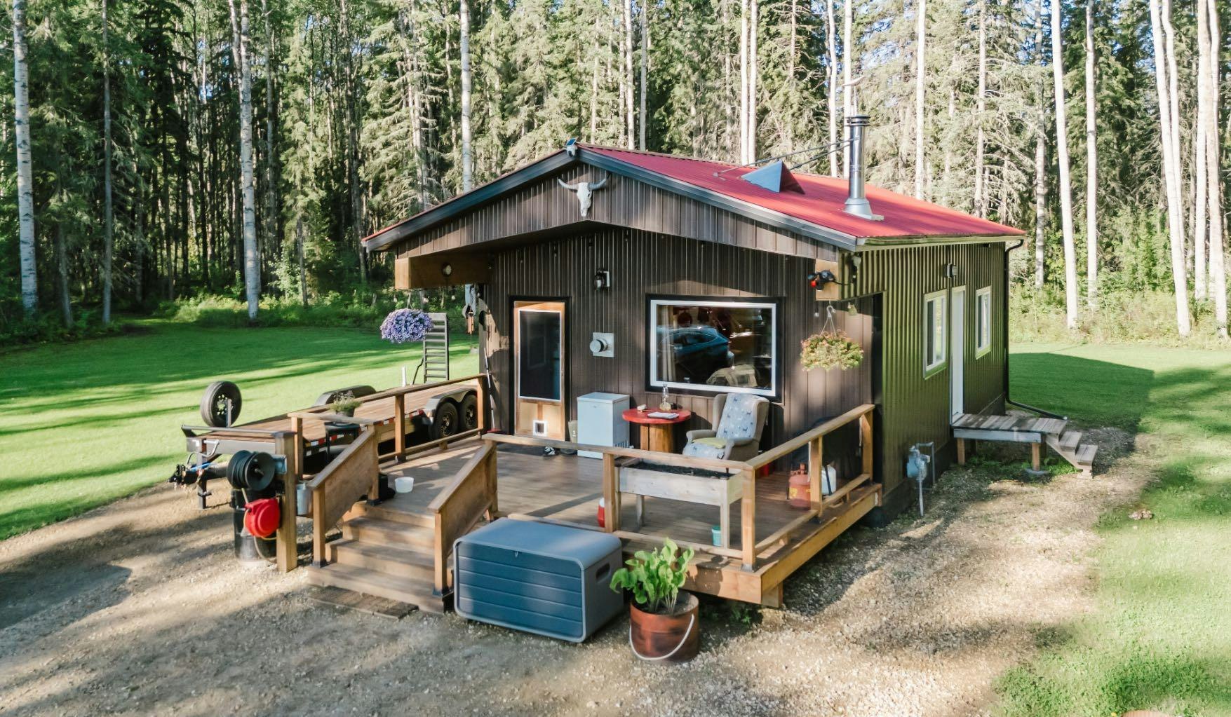 24451 Youngs Point Road, Greenview M.D., AB, T0H 3N0