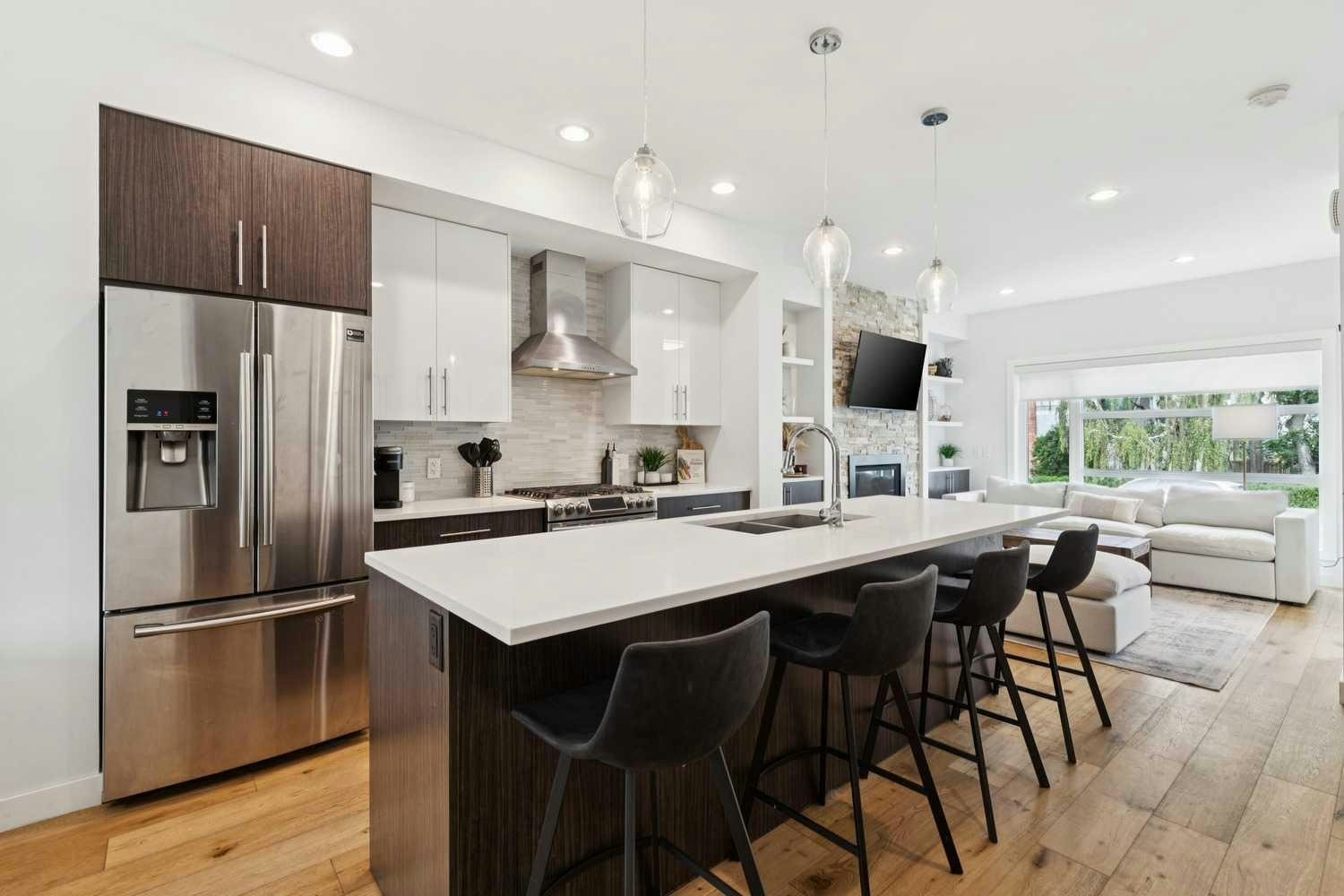 2731 19 Avenue SW, Calgary, AB, T3E 2B9