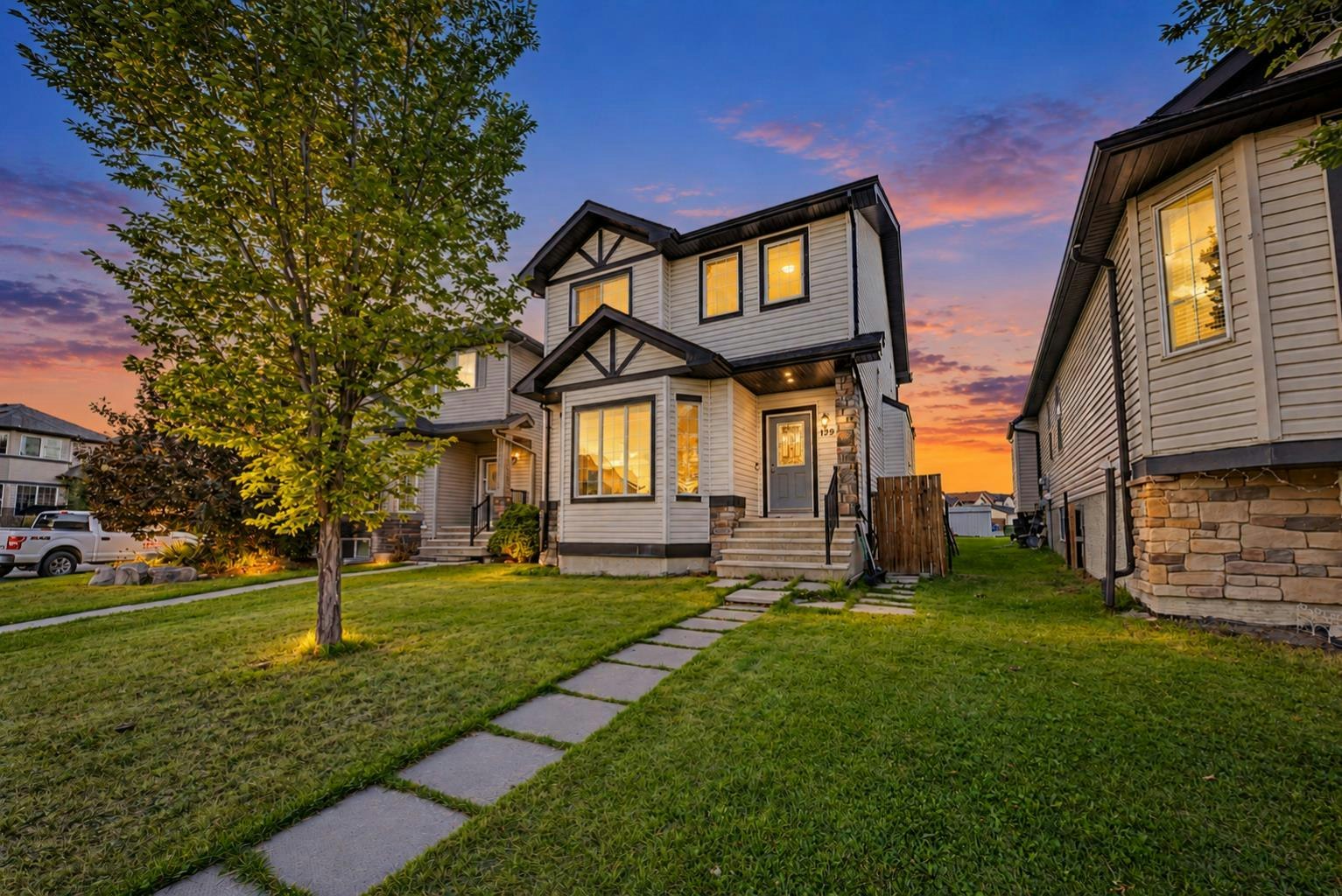 129 Saddlebrook Circle NE, Calgary, AB, T3J 0K4