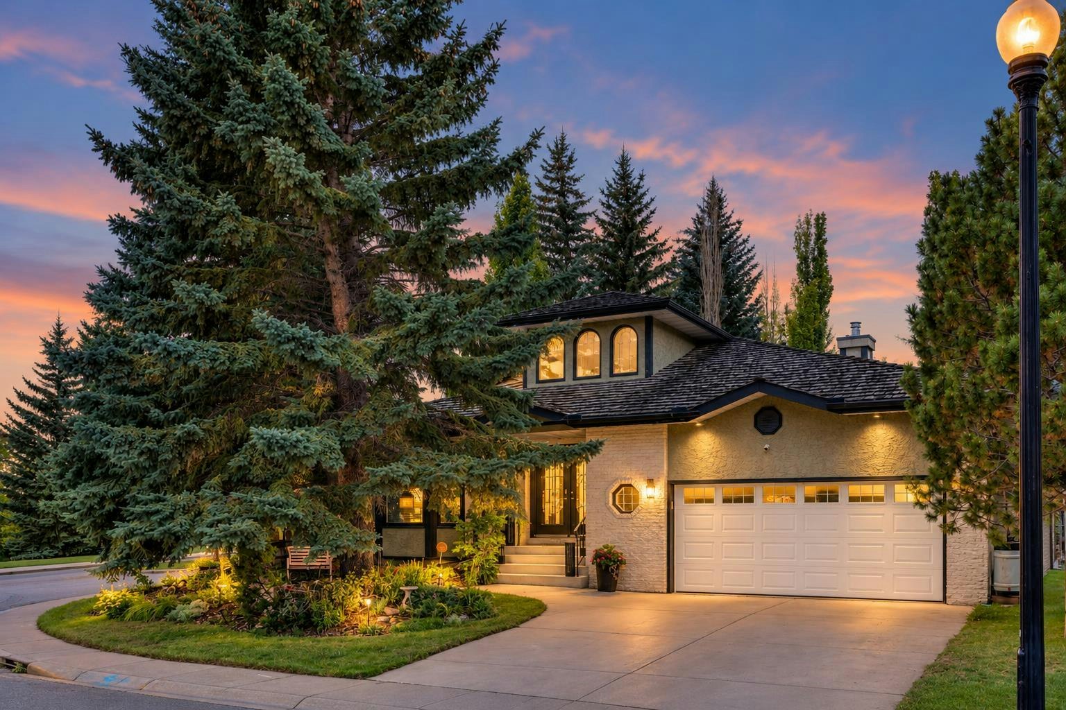 106 Scimitar Bay NW, Calgary, AB, T3L 1L6