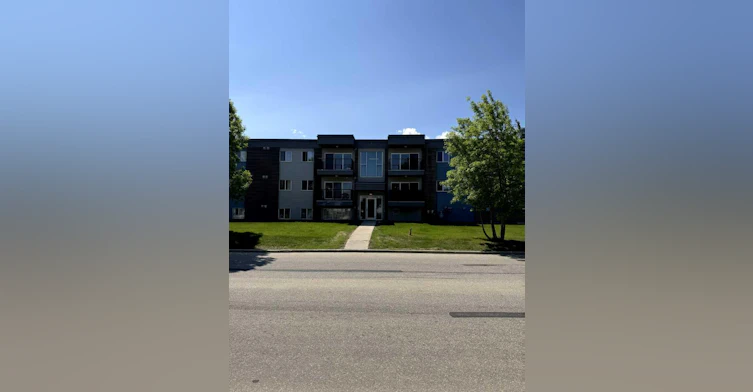 205-709 6 Avenue SE, Slave Lake, AB, T0G 2A3