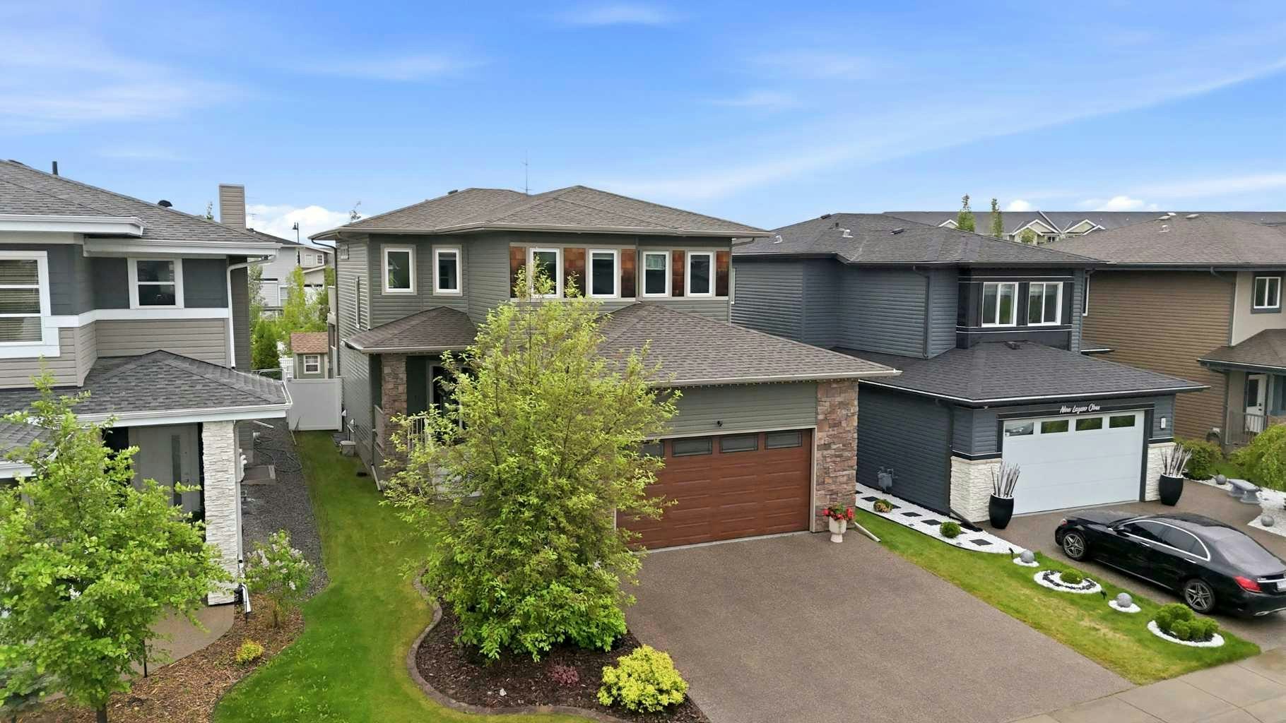 13 Lazaro Close, Red Deer, AB, T4R 0R6