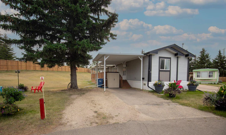 28 Parkside Drive
