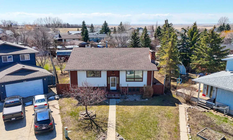 640 Mcculloch Crescent