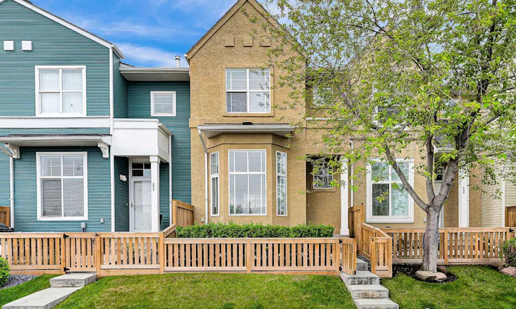 207 Mckenzie Towne Gate SE